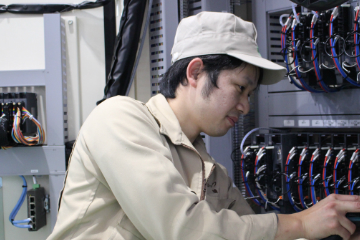 製造部・電気担当インタビュー