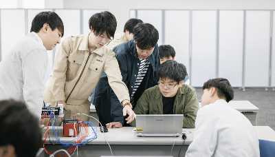 産業機械の頭脳・シーケンス制御